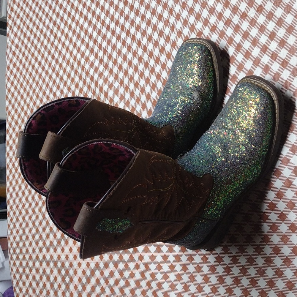 Girls sparkle boot